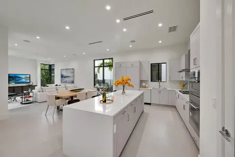16685 Mosaic Place Delray Beach FL 33446