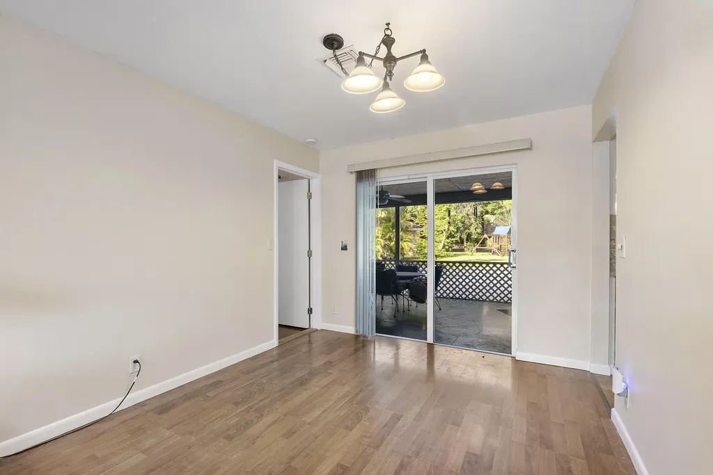 4020 NW 113th Avenue Coral Springs FL 33065