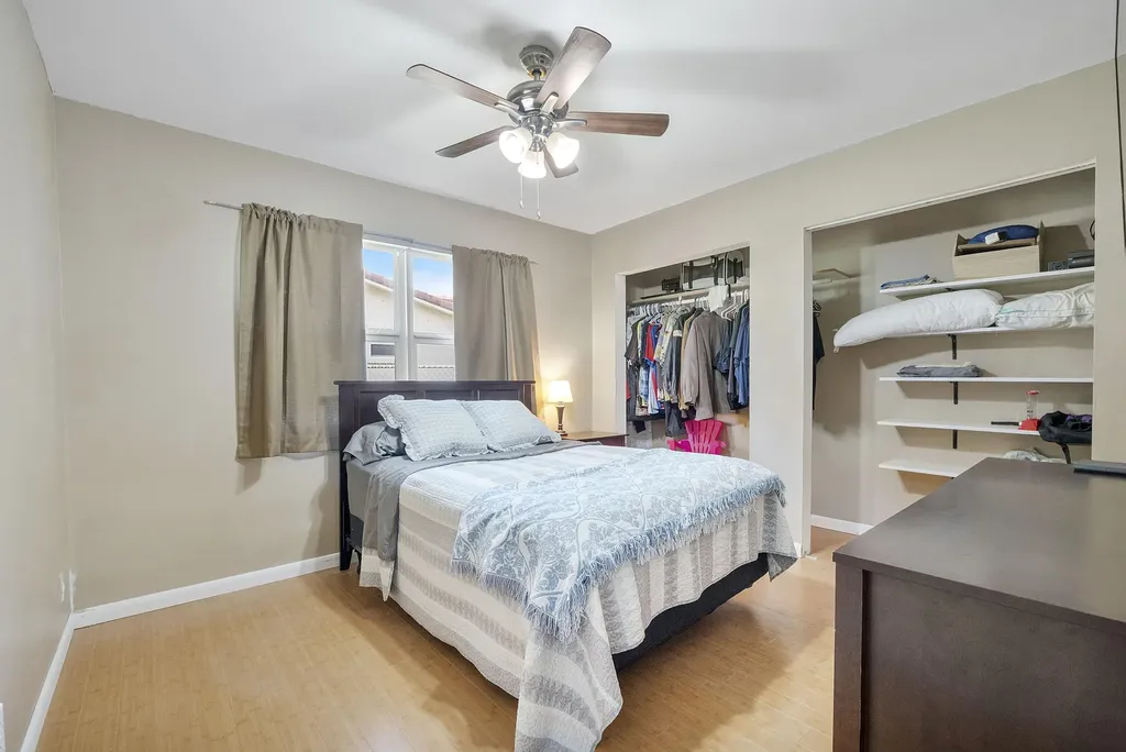 4020 NW 113th Avenue Coral Springs FL 33065