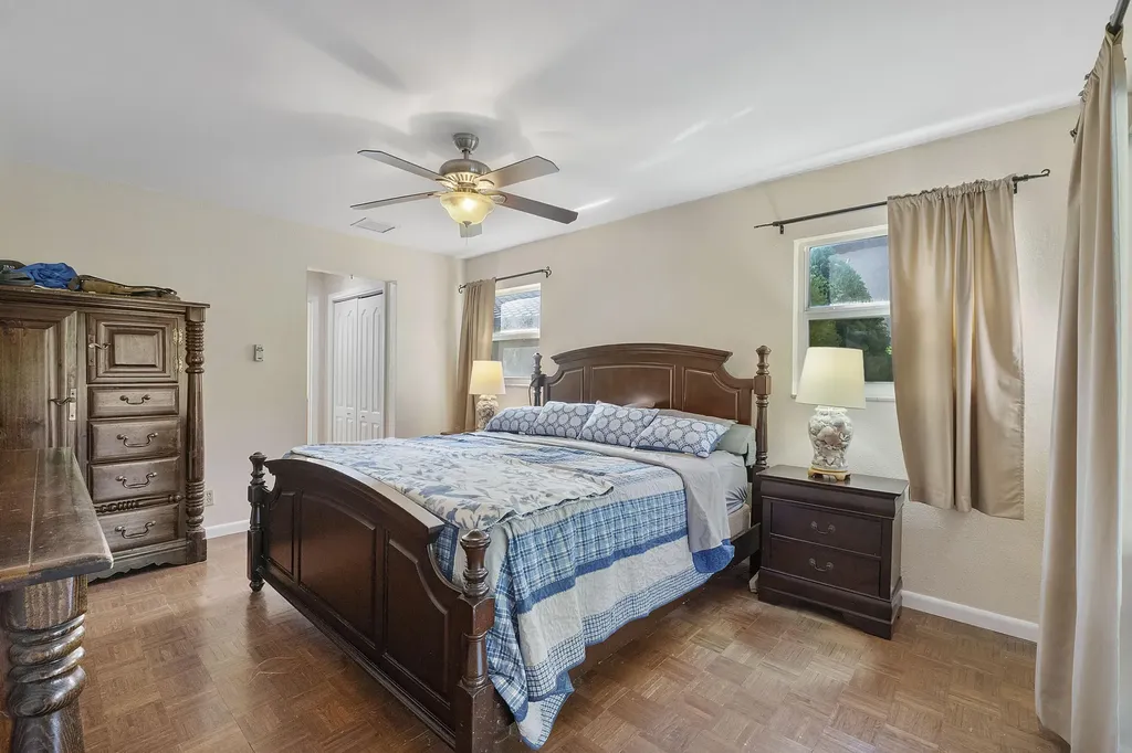 4020 NW 113th Avenue Coral Springs FL 33065