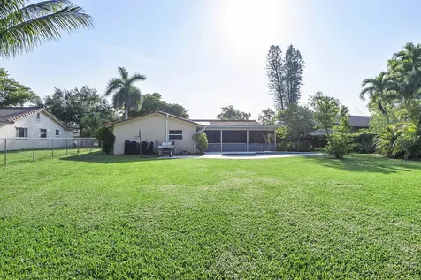 4020 NW 113th Avenue Coral Springs FL 33065