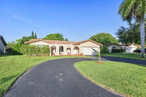 4020 NW 113th Avenue Coral Springs FL 33065