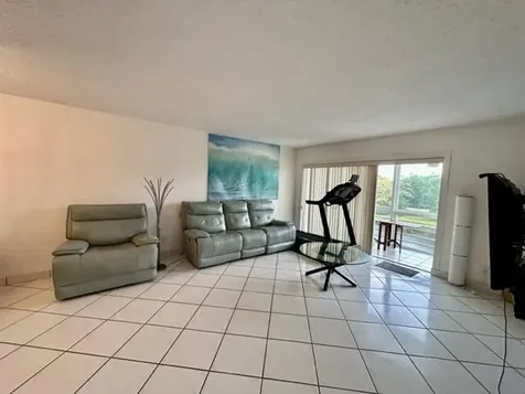 3601 Inverrary Drive Lauderhill FL 33319