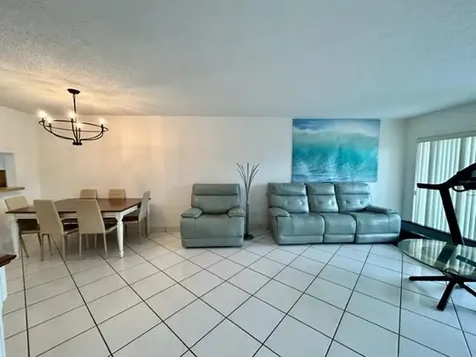 3601 Inverrary Drive Lauderhill FL 33319