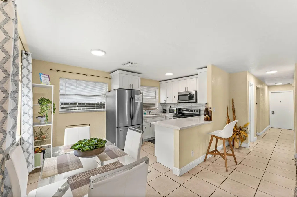 2640 NW 14th Court Fort Lauderdale FL 33311