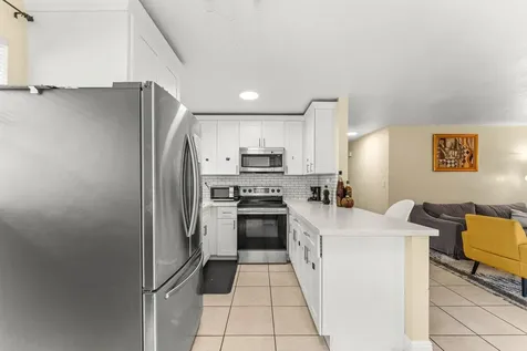 2640 NW 14th Court Fort Lauderdale FL 33311