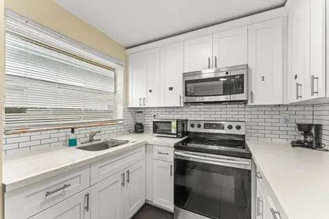 2640 NW 14th Court Fort Lauderdale FL 33311
