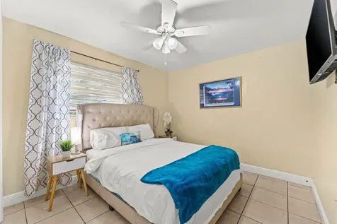 2640 NW 14th Court Fort Lauderdale FL 33311