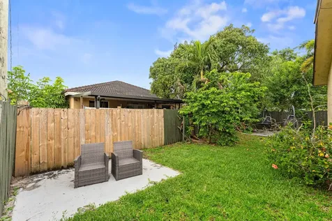 2640 NW 14th Court Fort Lauderdale FL 33311