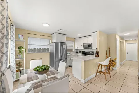 2640 NW 14th Court Fort Lauderdale FL 33311