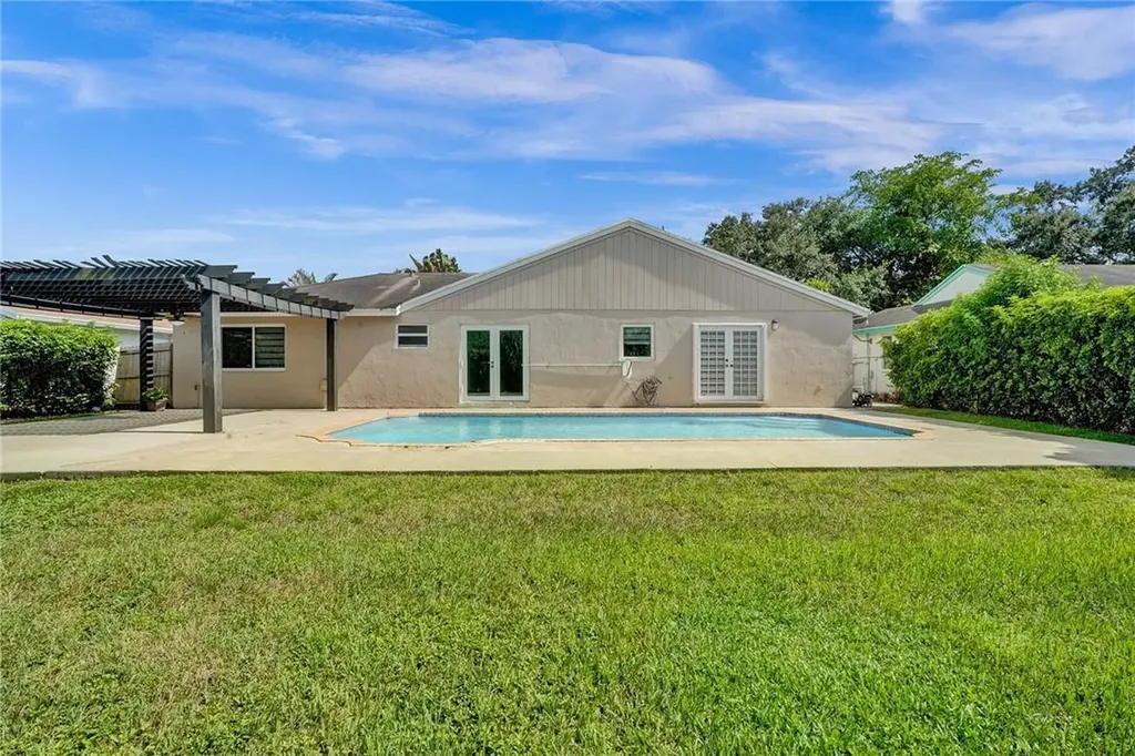 11627 SW 50th Street Cooper City FL 33330
