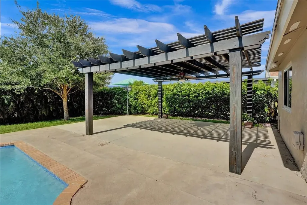 11627 SW 50th Street Cooper City FL 33330