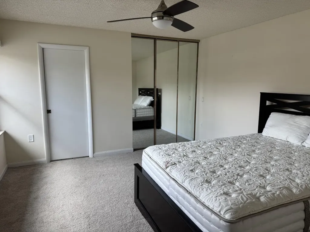 20 Bedford Court Royal Palm Beach FL 33411