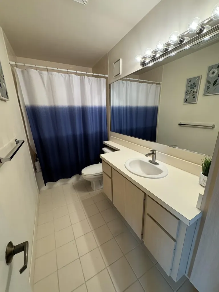20 Bedford Court Royal Palm Beach FL 33411