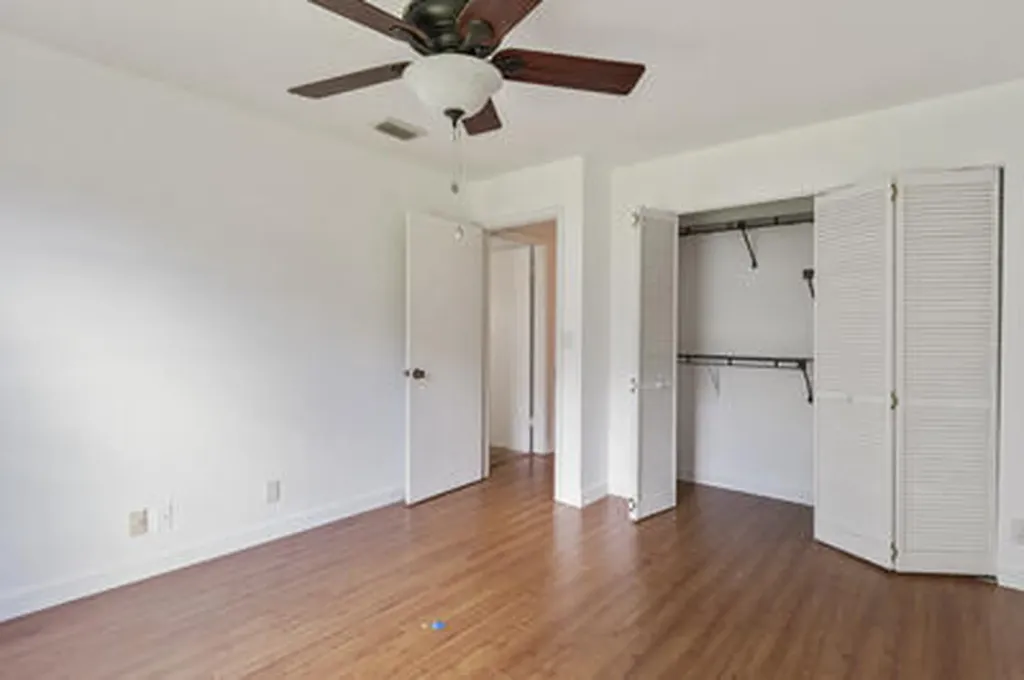 2561 NW 99th Avenue Coral Springs FL 33065