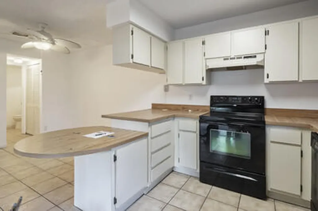 2561 NW 99th Avenue Coral Springs FL 33065