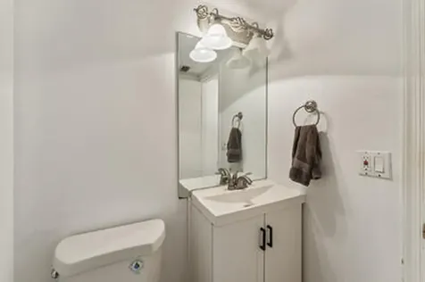 2561 NW 99th Avenue Coral Springs FL 33065
