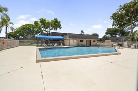 2561 NW 99th Avenue Coral Springs FL 33065
