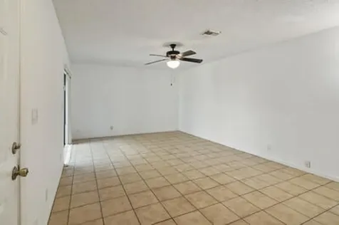 2561 NW 99th Avenue Coral Springs FL 33065