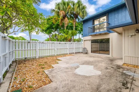 4643 Holly Lake Drive Lake Worth FL 33463