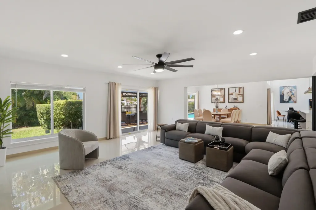 12725 Kingsway Road Wellington FL 33414