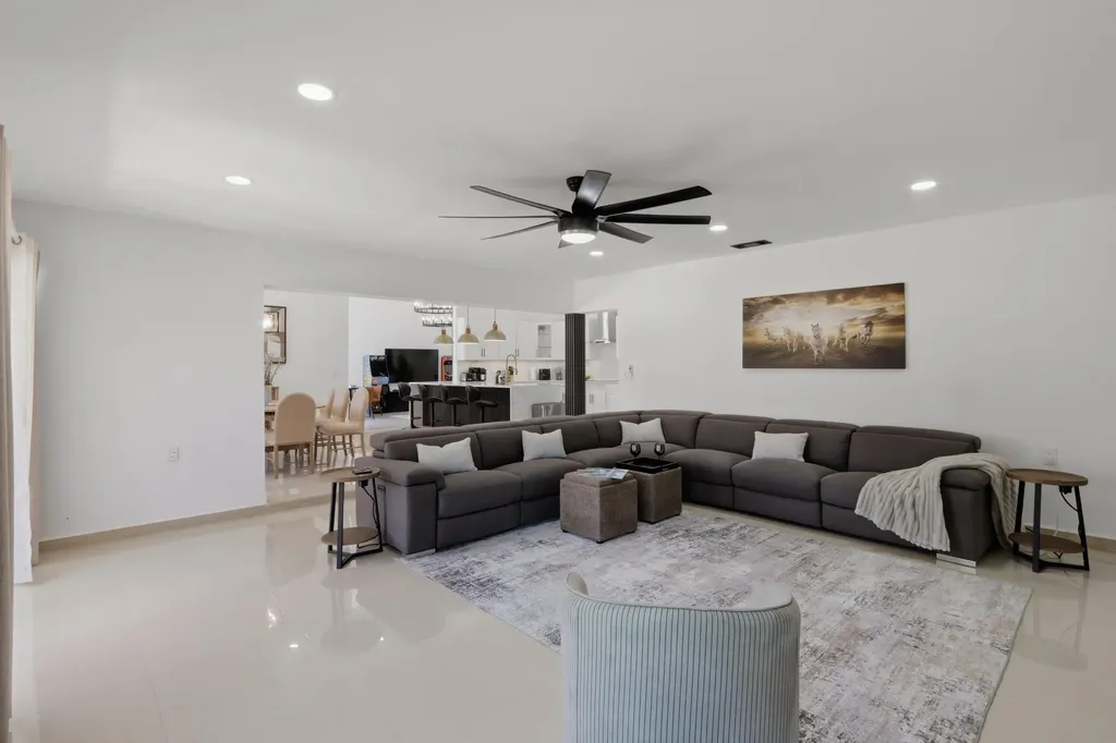 12725 Kingsway Road Wellington FL 33414