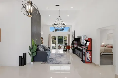 12725 Kingsway Road Wellington FL 33414