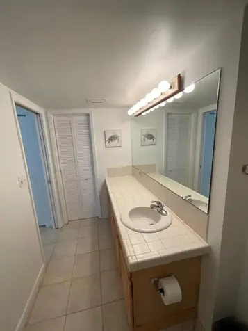 1600 NE Dixie Highway Jensen Beach FL 34957