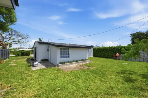 330 NE 59th Court Oakland Park FL 33334