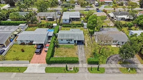 330 NE 59th Court Oakland Park FL 33334