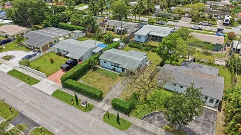 330 NE 59th Court Oakland Park FL 33334