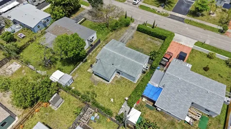 330 NE 59th Court Oakland Park FL 33334