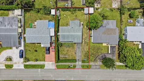 330 NE 59th Court Oakland Park FL 33334