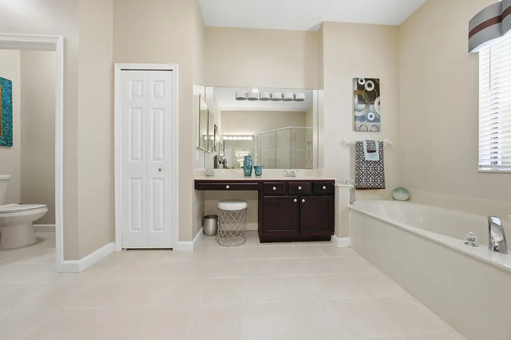 3668 Turtle Island Court West Palm Beach FL 33411
