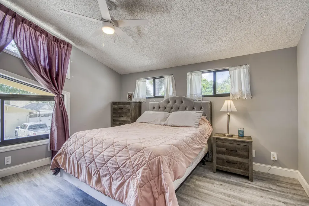 12676 Woodmill Drive Palm Beach Gardens FL 33418