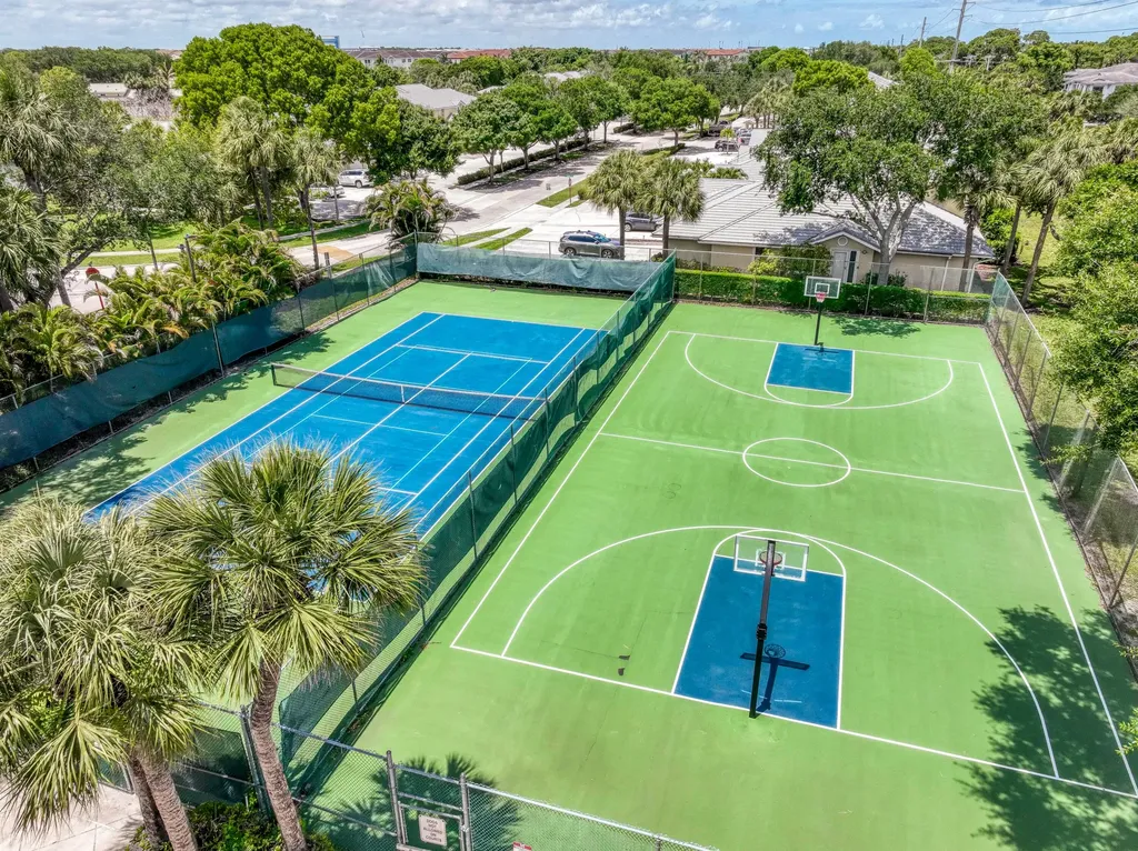 12676 Woodmill Drive Palm Beach Gardens FL 33418