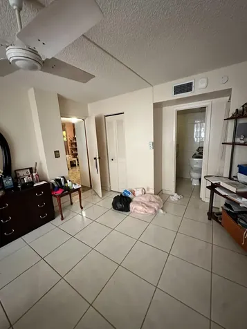 4850 NW 29th Court Lauderdale Lakes FL 33313