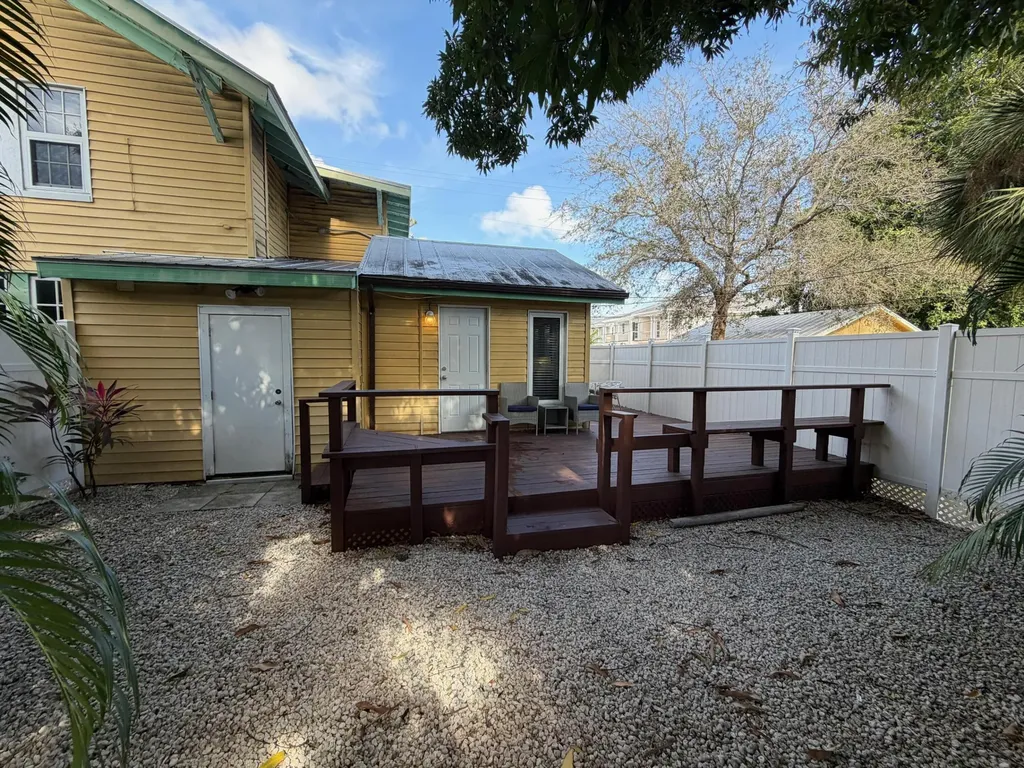 201 S Swinton Avenue Delray Beach FL 33444