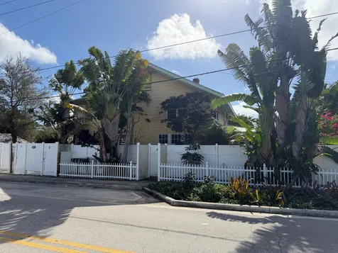 201 S Swinton Avenue Delray Beach FL 33444