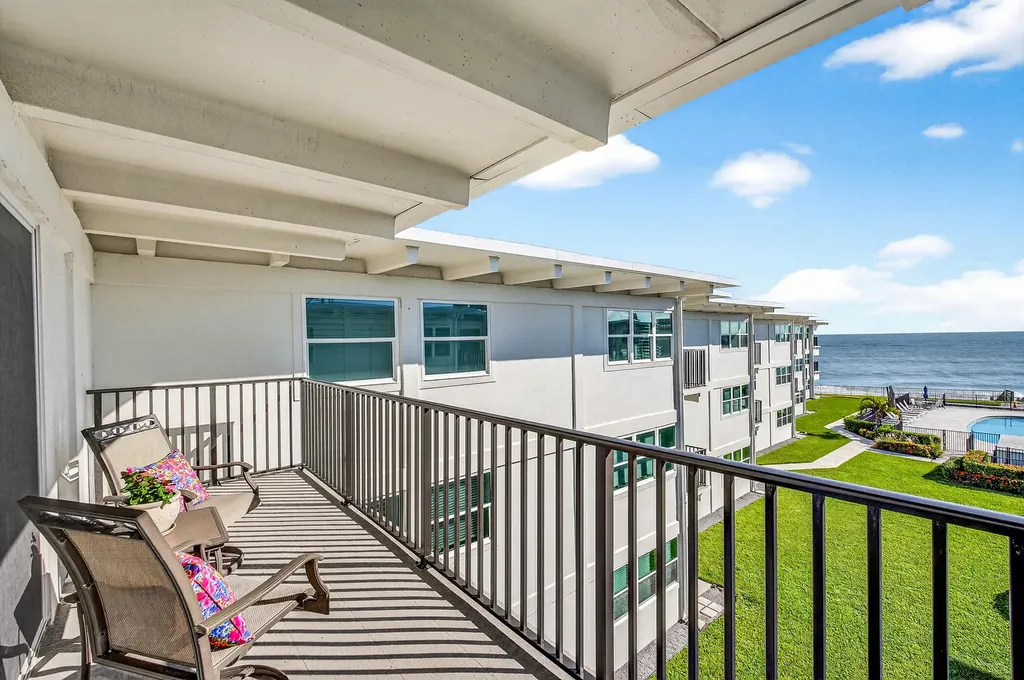 4410 Highway A1a Vero Beach FL 32963