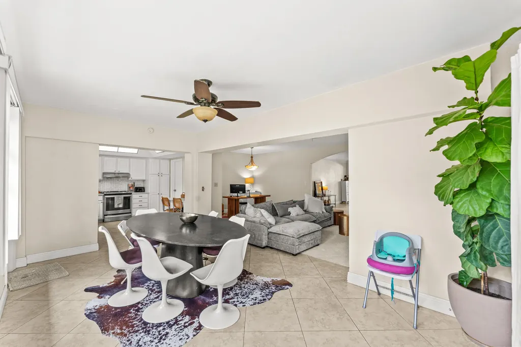 1270 SW 8th Street Boca Raton FL 33486