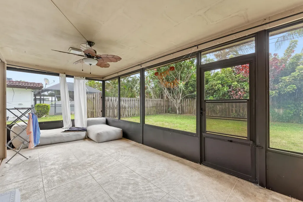 1270 SW 8th Street Boca Raton FL 33486