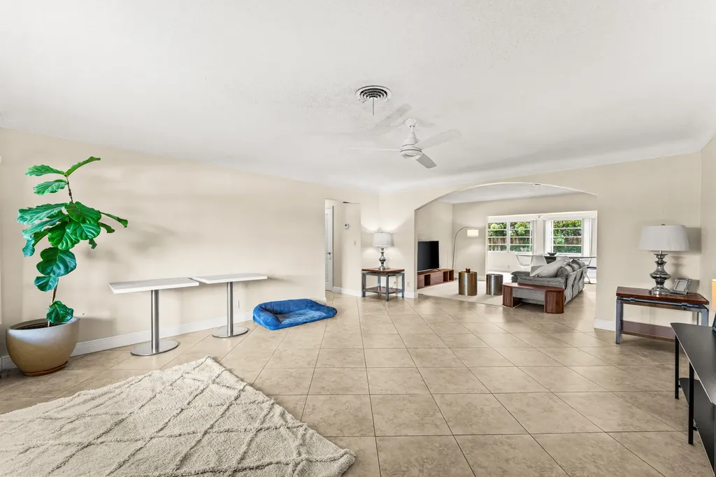 1270 SW 8th Street Boca Raton FL 33486