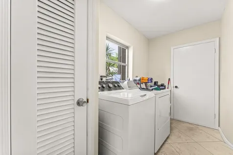 1270 SW 8th Street Boca Raton FL 33486