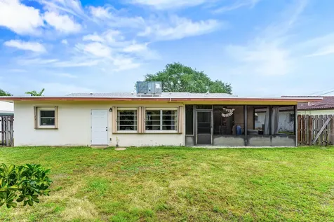1270 SW 8th Street Boca Raton FL 33486