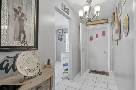 5800 W Fernley Drive Drive W Greenacres FL 33415