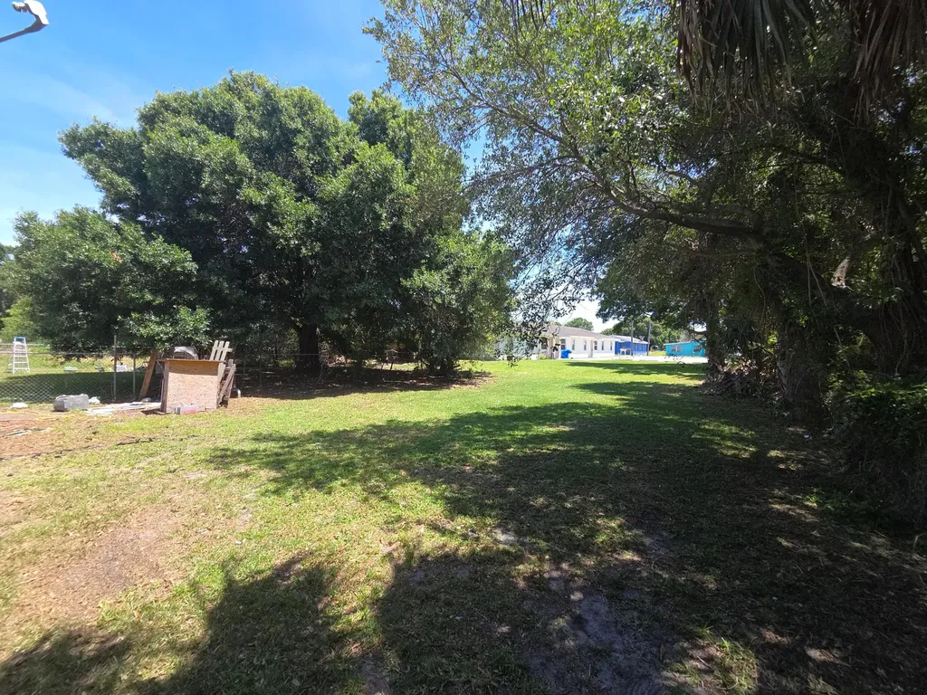 1219 Avenue M Fort Pierce FL 34950