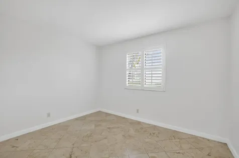 3041 N Oakland Forest Drive Oakland Park FL 33309