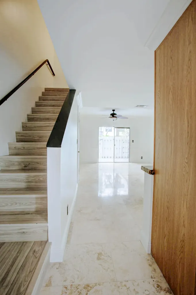 2855 NE 15th Street Pompano Beach FL 33062