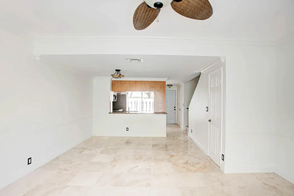2855 NE 15th Street Pompano Beach FL 33062